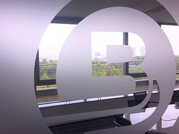 9 Brokeria - Sprostredkovateľ pre lepšiu budúcnosť